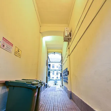 Peaceful Soho Апартаменты