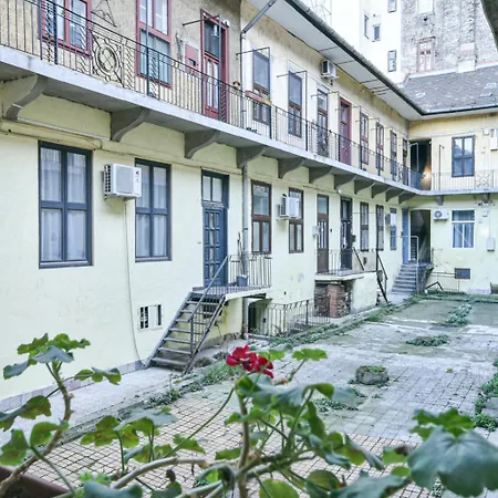 Apartment Peaceful Soho Budapest