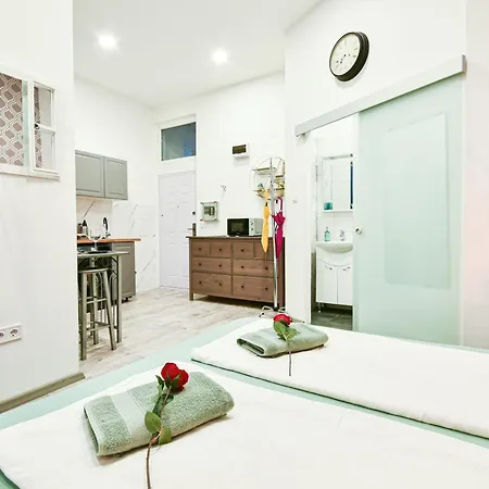Peaceful Soho Apartment Budapest