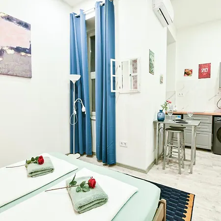 Peaceful Soho Apartment Budapest
