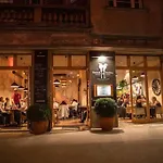 Peaceful Soho *