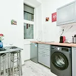 Peaceful Soho Apartment
